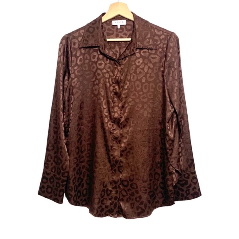 The Buckle x Acoa Brown Abstract Shiny Silky Button Up Blouse Top Size Small